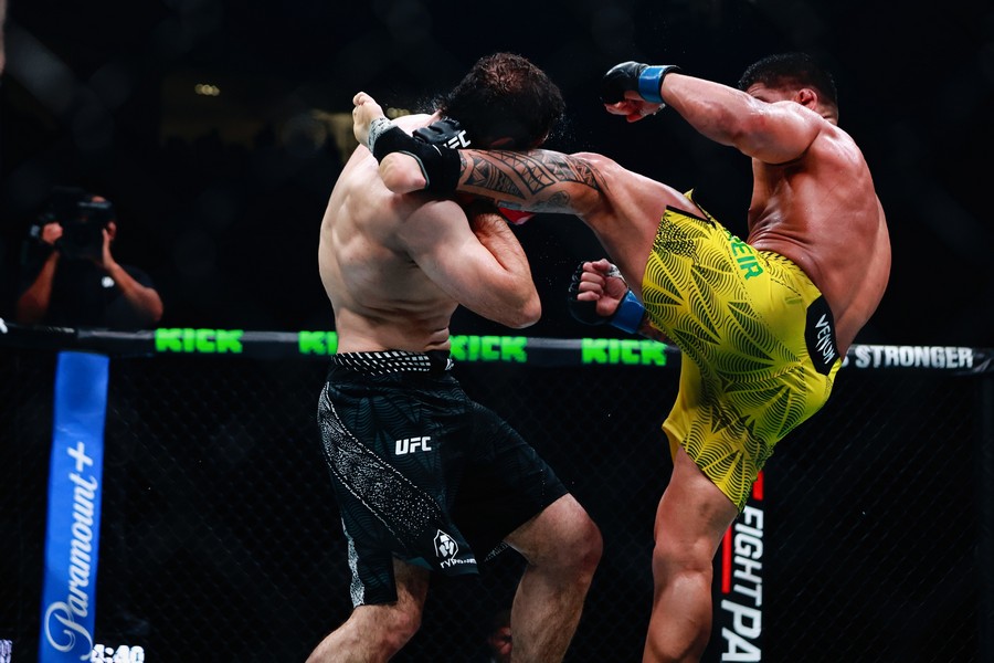 Brunno Ferreira hits Ikram Aliskerov with leg