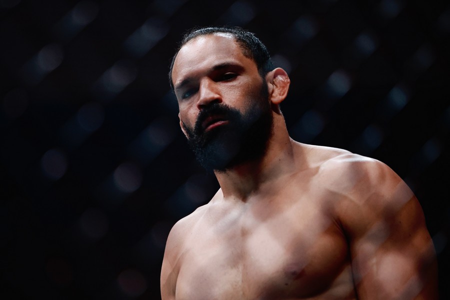 Eye contact with Michel Pereira inside the Octagon before the fight